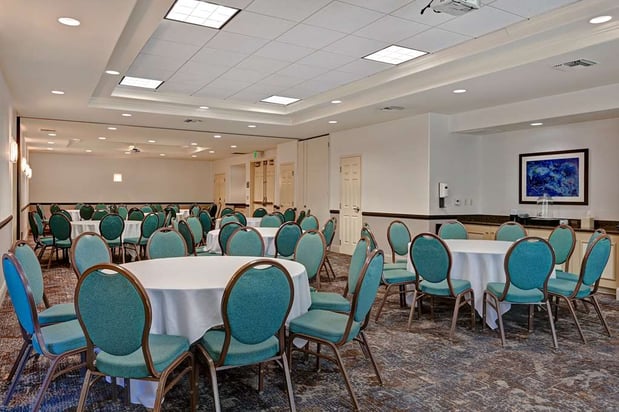 Images Hilton Garden Inn San Bernardino