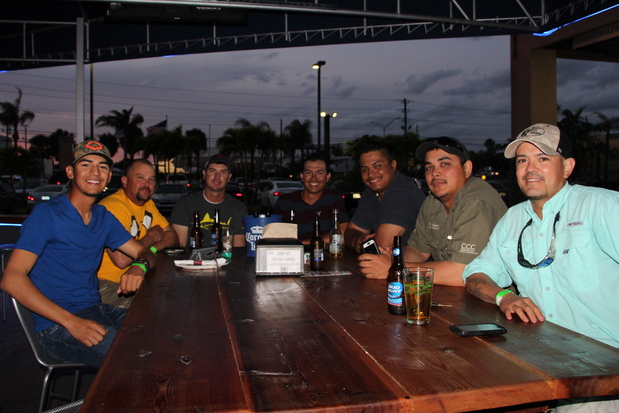 Images Marina 84 Sports Bar & Grill