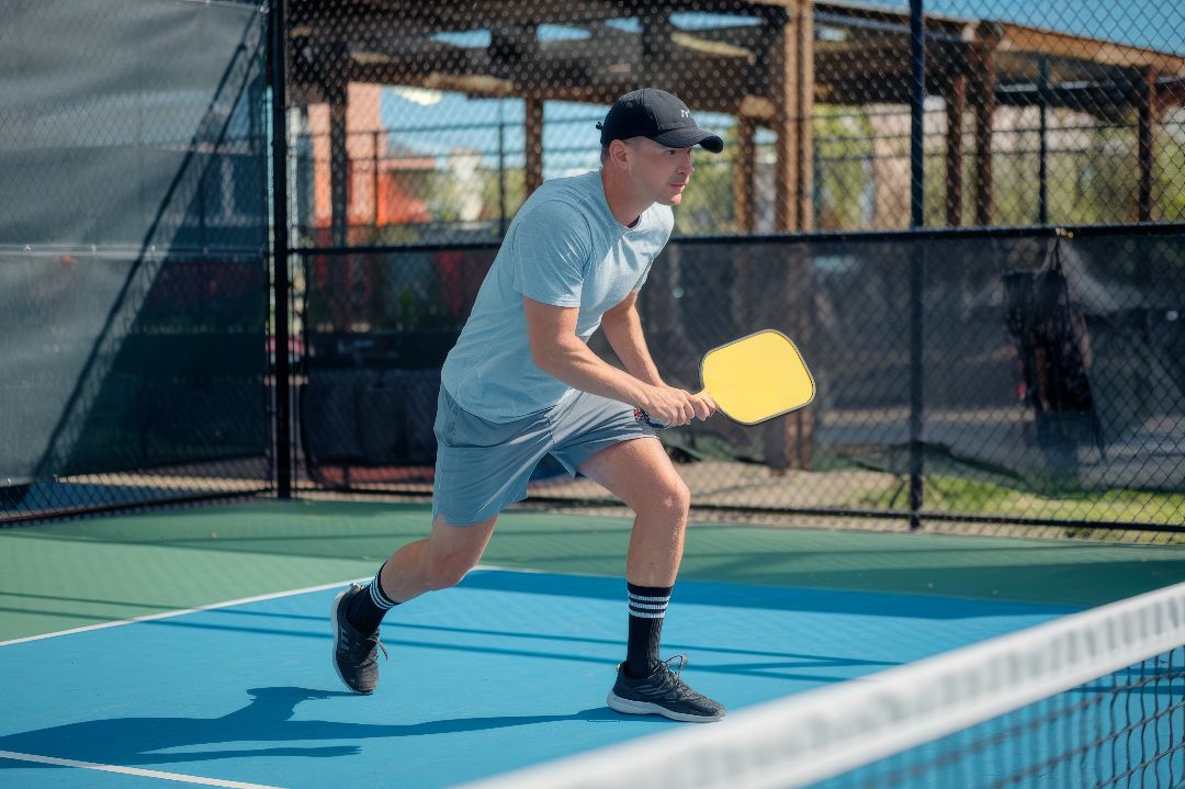 dynamic-pickleball-action-court.jpg