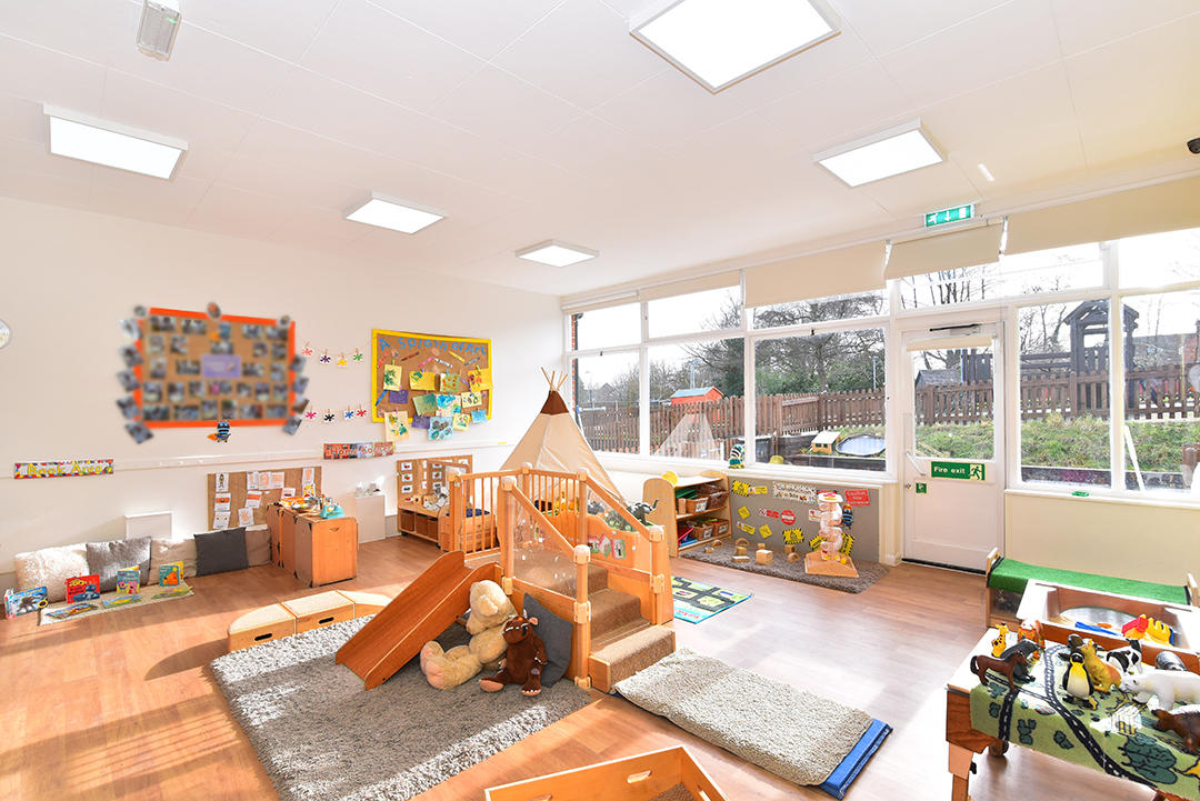 Bright Horizons Caterham Burntwood Lane Day Nursery and Preschool Caterham 03333 638248