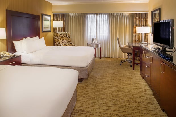 Images Crowne Plaza St. Louis Airport by IHG