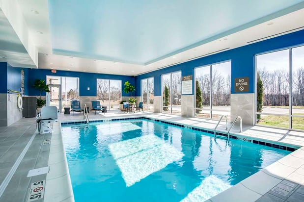 Images Hampton Inn & Suites by Hilton Louisville East Oxmoor