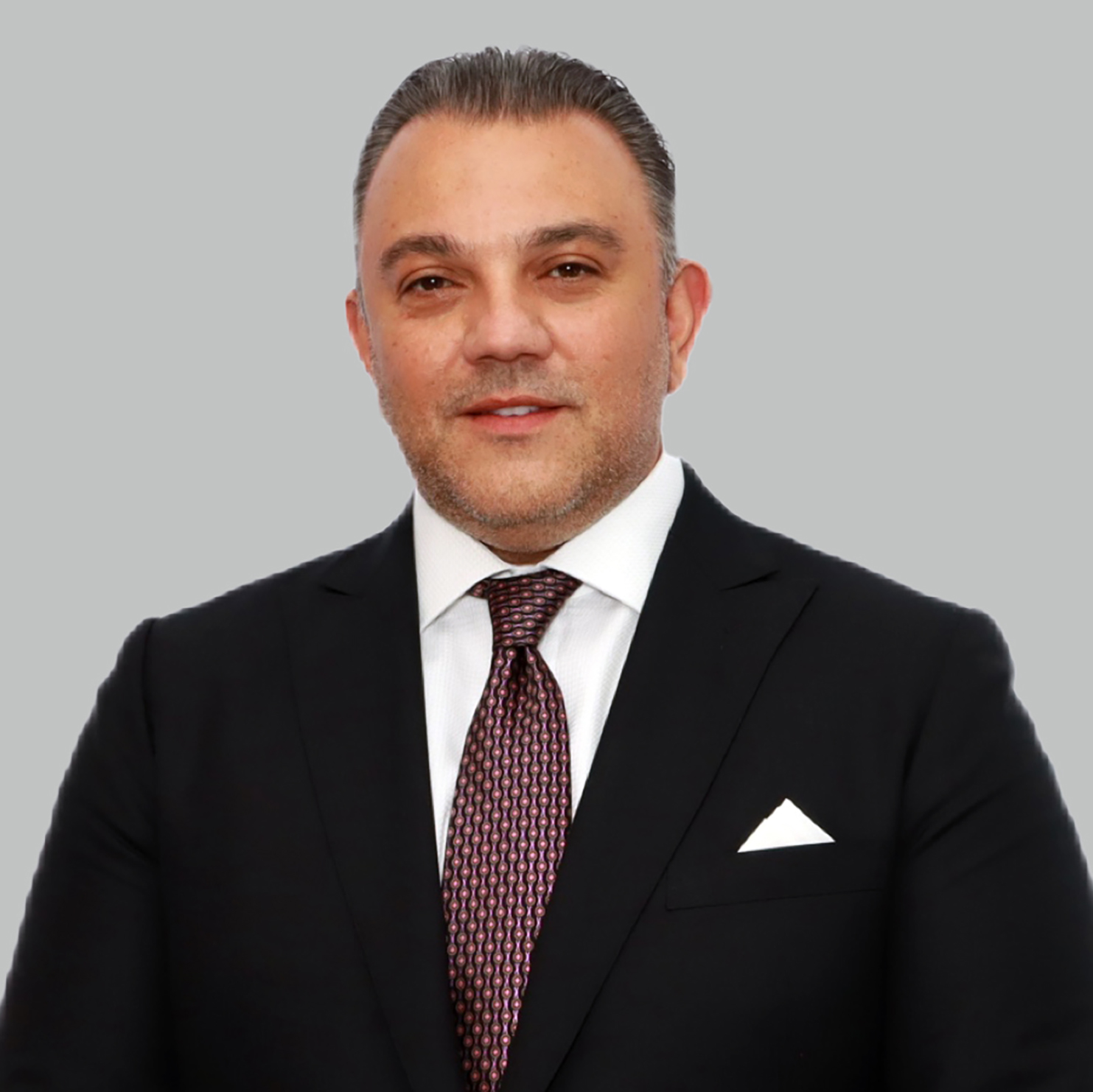 Headshot of Alexander N. Constantine, a wealth advisor at Chase
