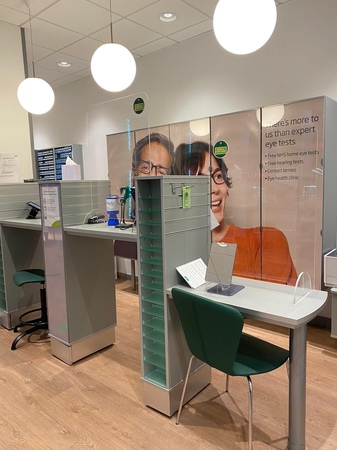 Specsavers Glasgow Trongate interior Specsavers Glasgow Trongate interior