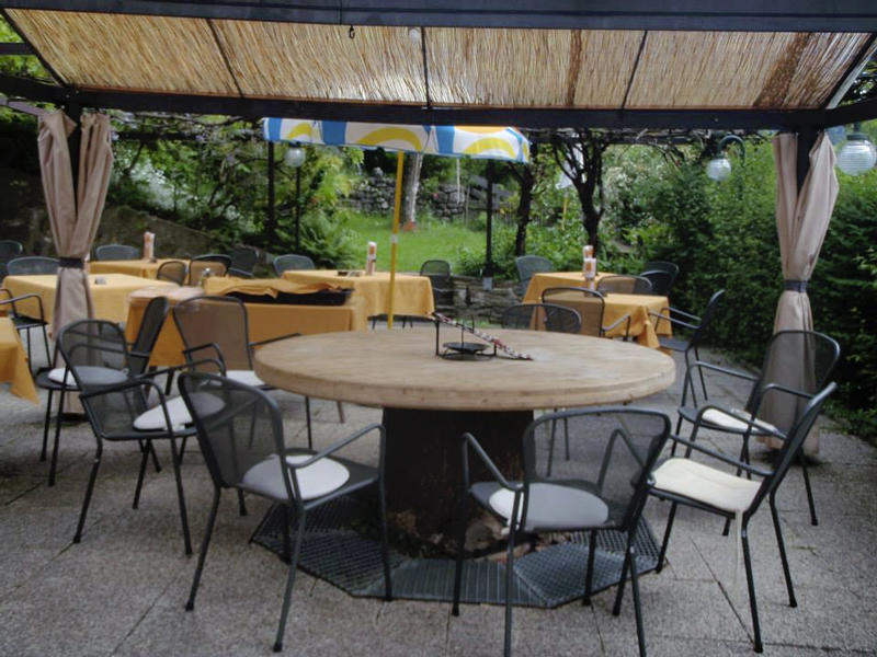 Images Albergo Ristorante Pizzeria Tschafon