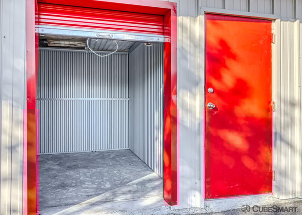 Images CubeSmart Self Storage