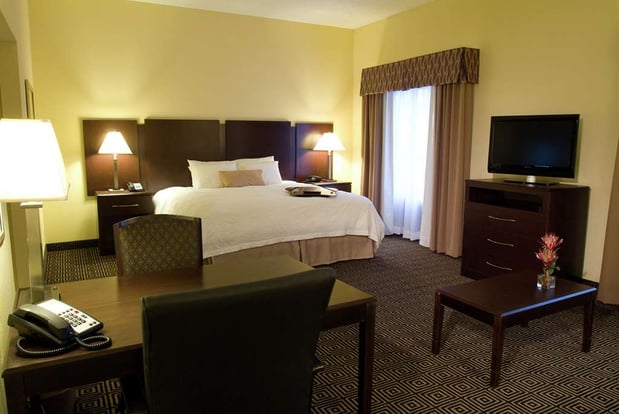 Images Hampton Inn & Suites Orlando-John Young Pkwy/S. Park