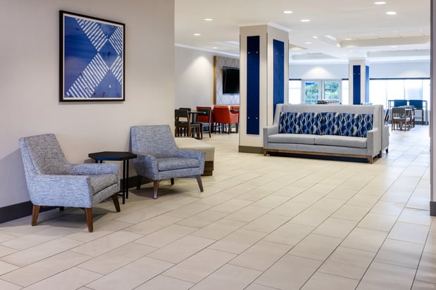 Images Holiday Inn Express & Suites Columbus at Northlake by IHG
