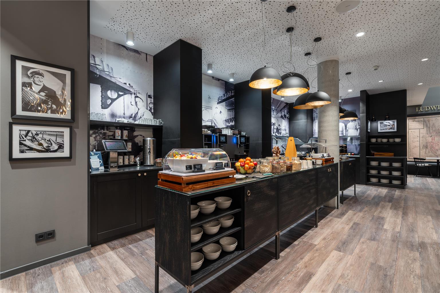 HARBR. Hotel Ludwigsburg , a member of Radisson Individuals, Leonberger Straße 6 in Ludwigsburg