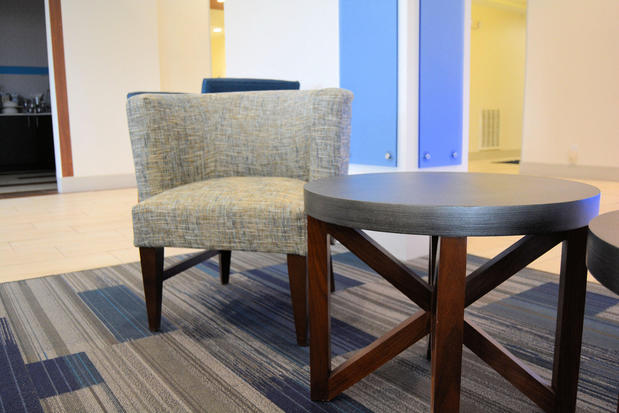 Images Holiday Inn Express & Suites Abilene by IHG