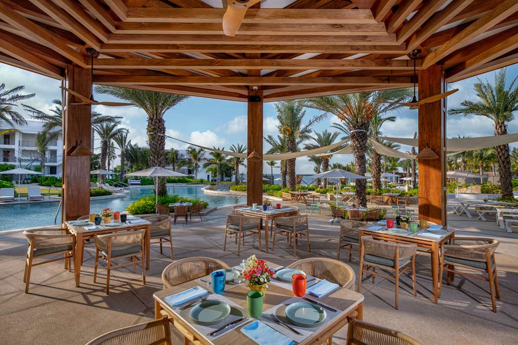 Images Conrad Punta de Mita