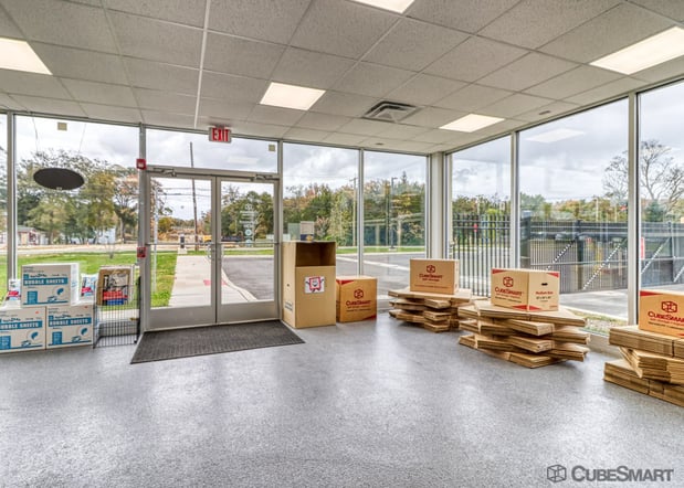 Images CubeSmart Self Storage