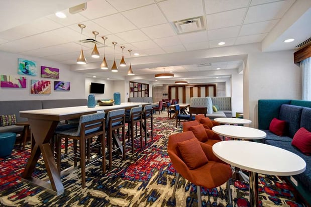 Images Hampton Inn Pleasant View