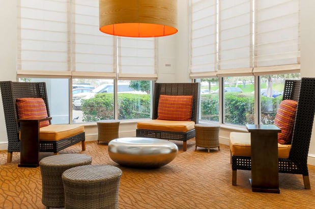 Images Hilton Garden Inn Dallas/Market Center