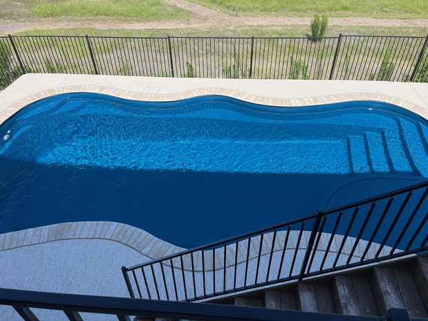 Images Blue Bottom Pools - Austin