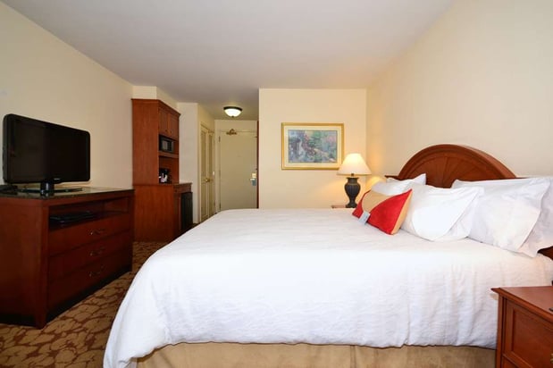 Images Hilton Garden Inn Tulsa Airport