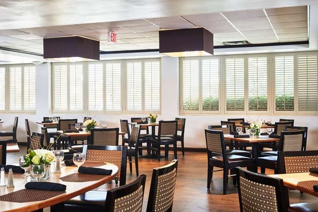 Images DoubleTree by Hilton Hotel Dallas - Market Center