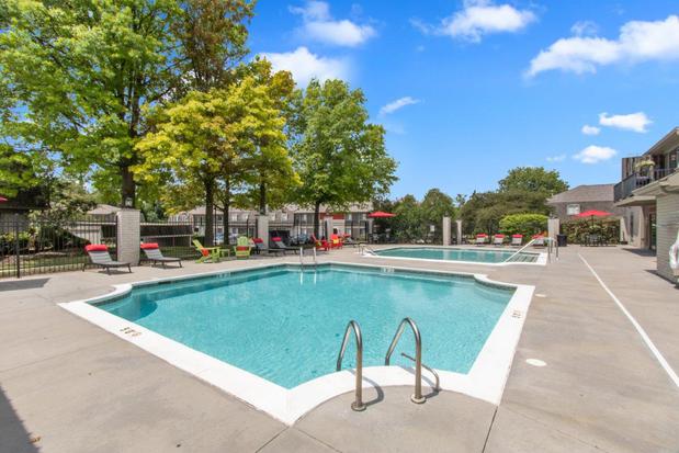 Images The Elliott at College Park Apartment Homes