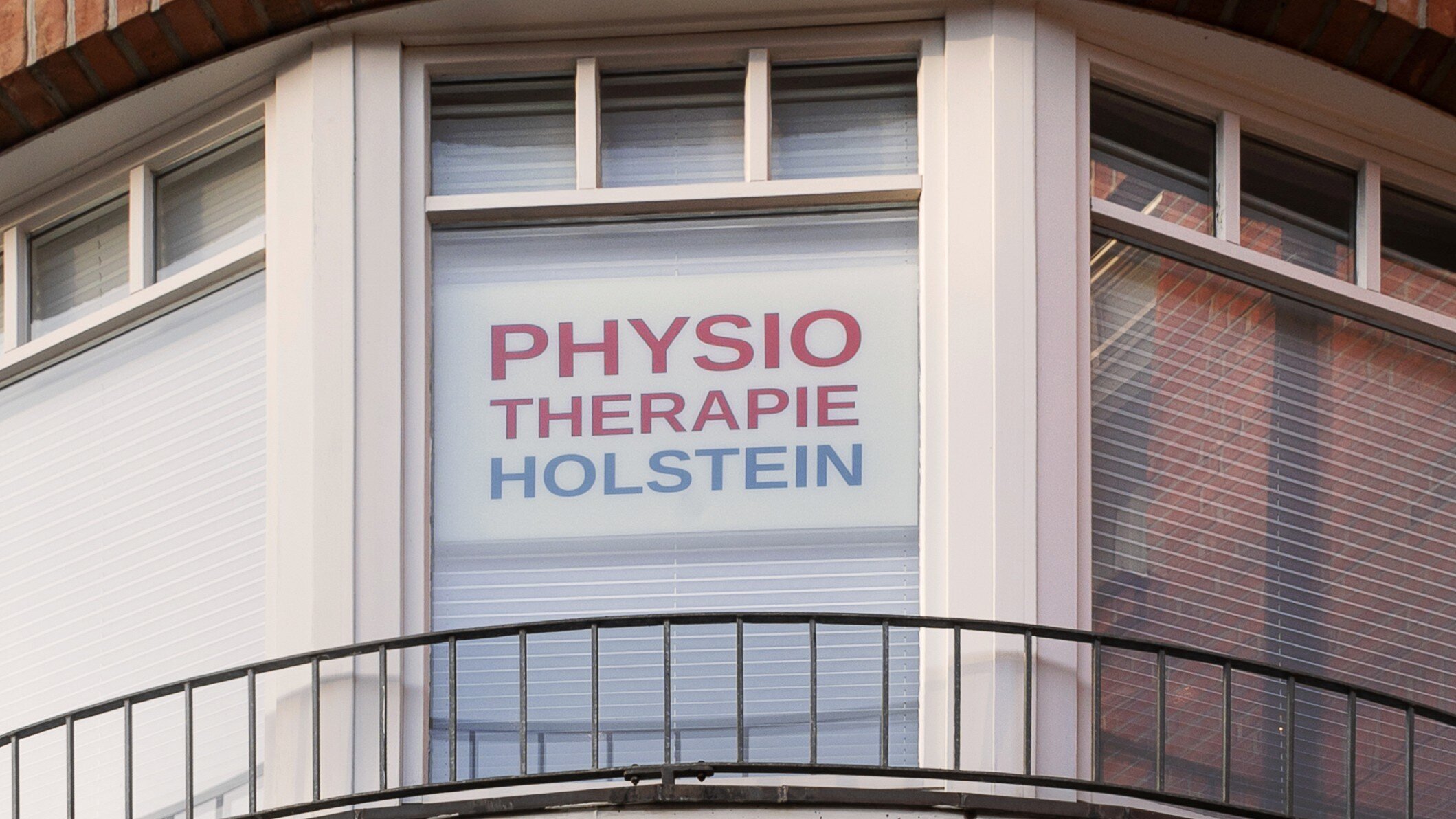 Physiotherapie Holstein, Kirchhofallee 76-78 in Kiel