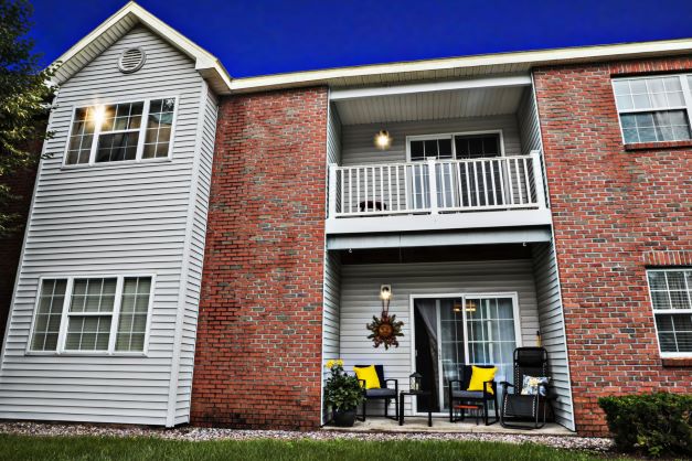 Shaker Run Apartment Building