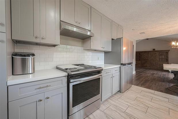 Images Cesar Espinoza Realtor/ Equity Houston