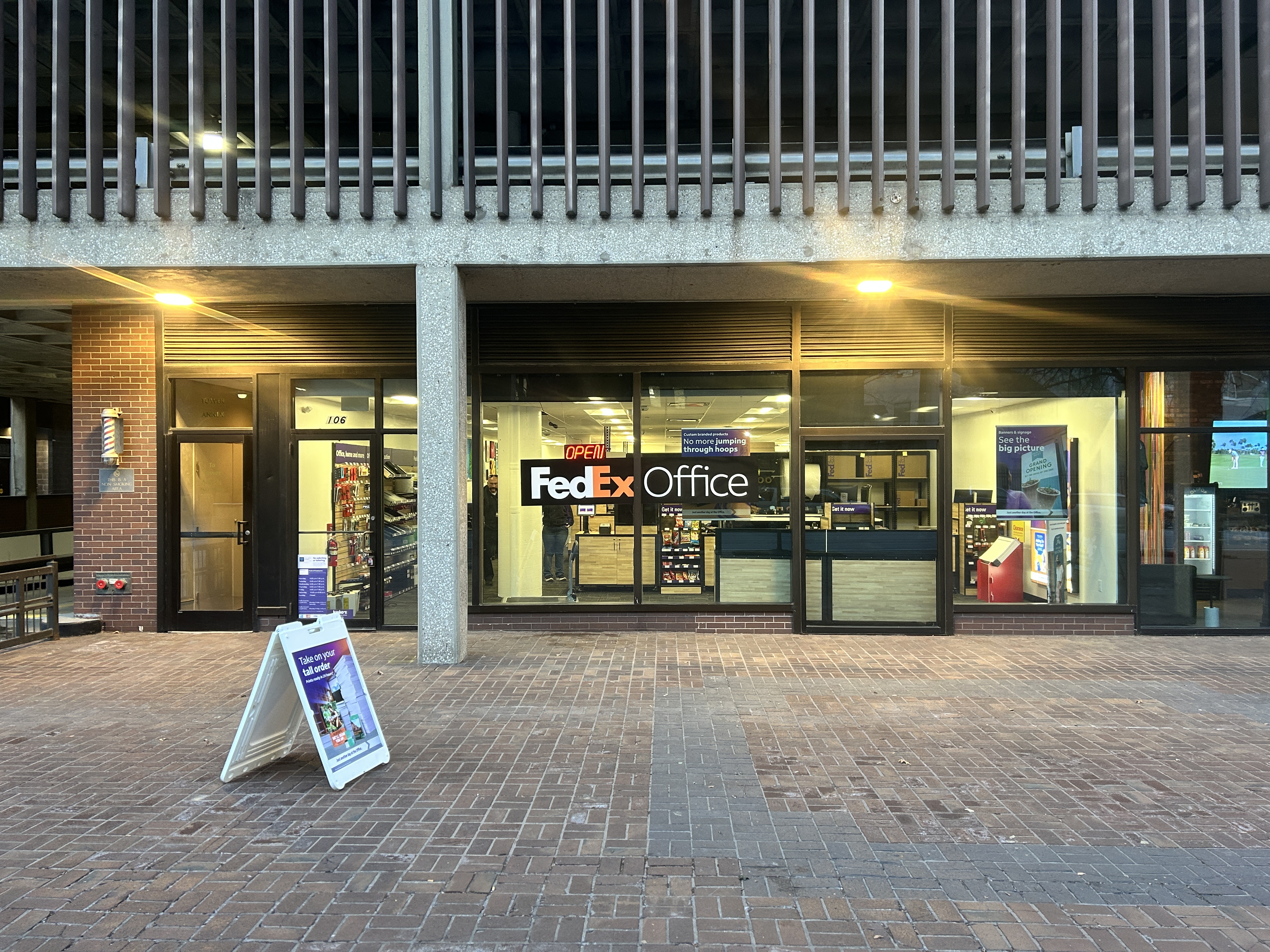 FedEx Office Print & Ship Center Image