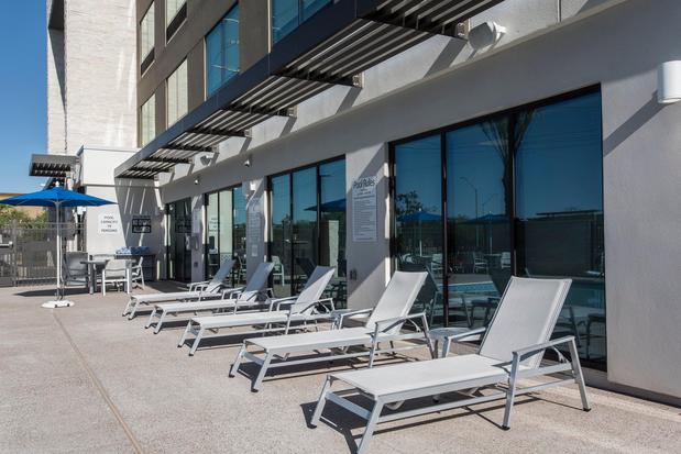 Images Holiday Inn Express & Suites Phoenix North - Happy Valley by IHG