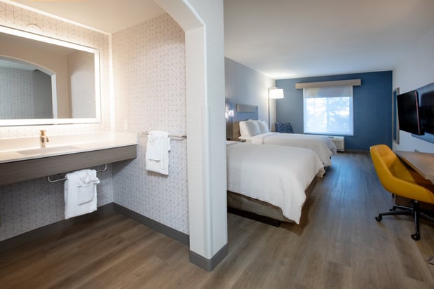Images Holiday Inn Express & Suites Lathrop by IHG