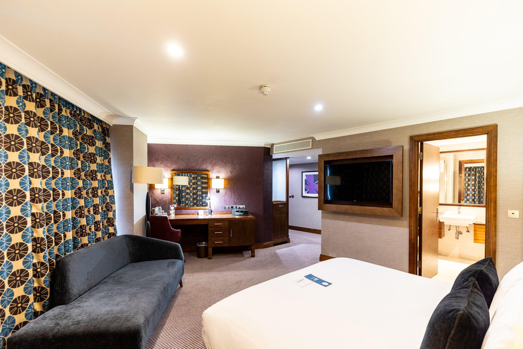 Images Crowne Plaza London - Gatwick Airport, an IHG Hotel