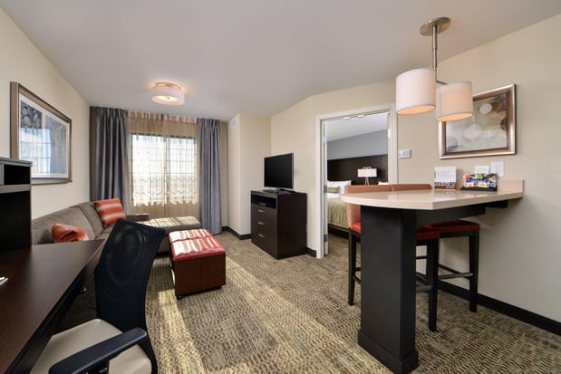 Images Staybridge Suites Rochester - Commerce Dr NW by IHG