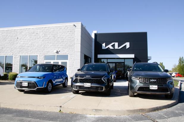 Images Jim Butler KIA