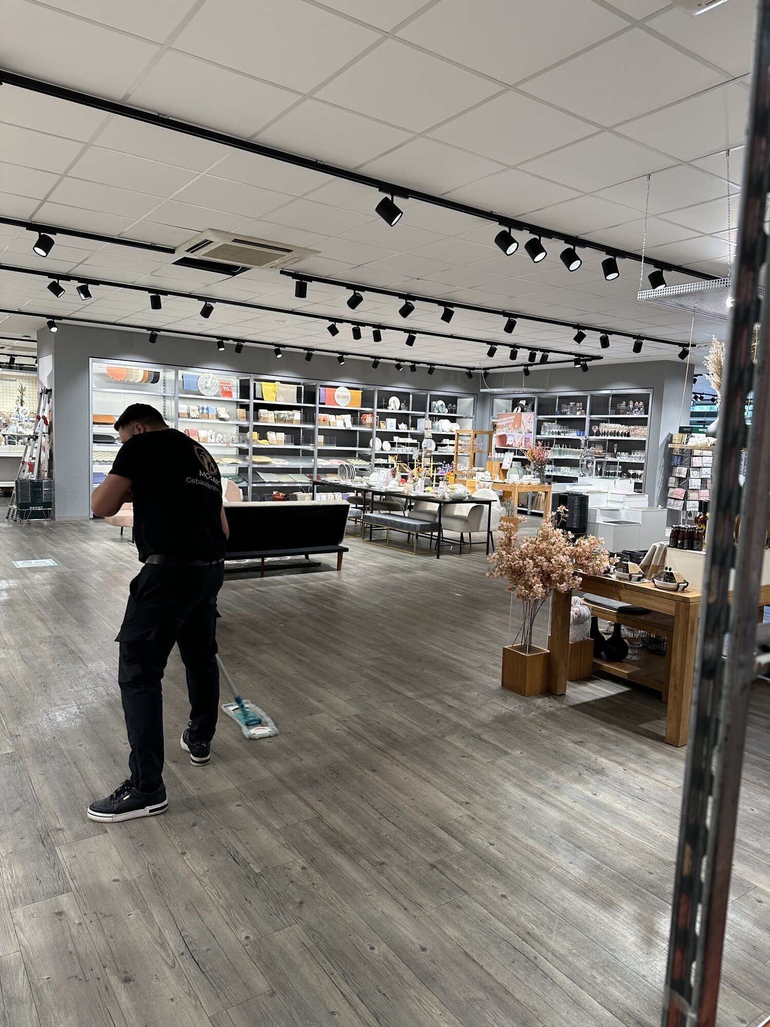 Mozaik Gebäudereinigung Hildesheim, Richthofenstraße 14 in Hildesheim