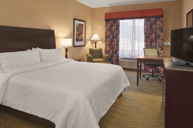 Images Hilton Garden Inn Akron