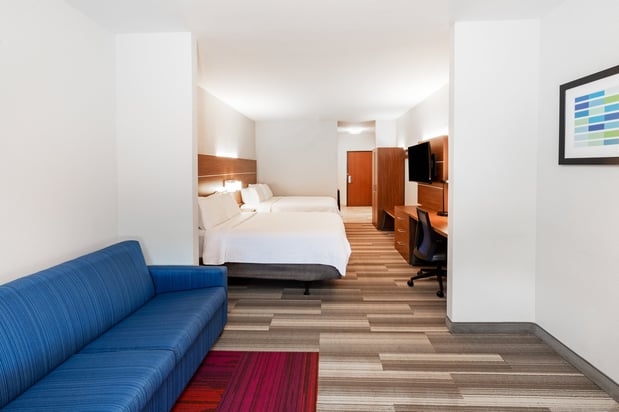 Images Holiday Inn Express & Suites del Rio by IHG