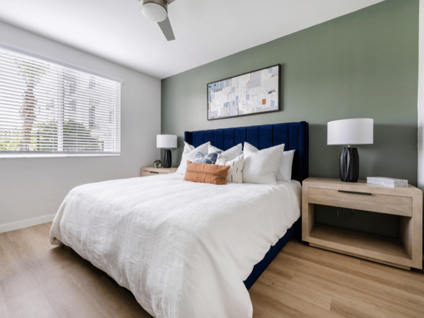 Images Marquee Square Apartments