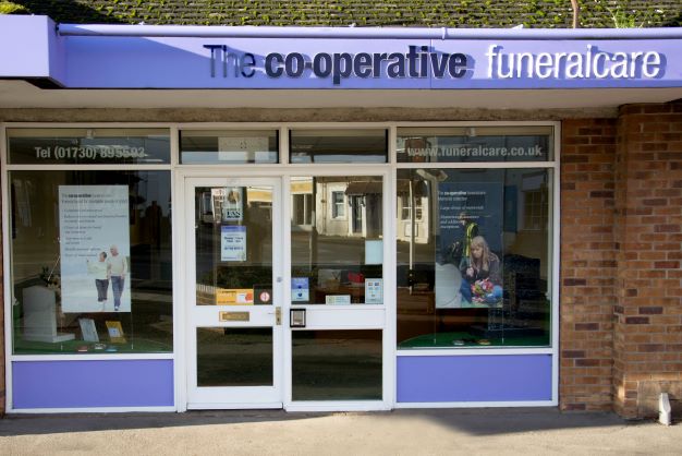 The Co-operative Funeralcare Liss 01730 895593