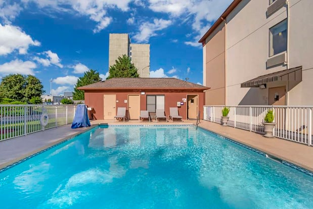 Images Best Western Carowinds
