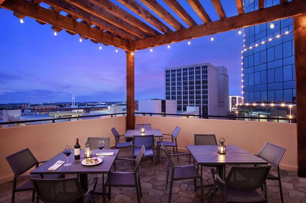 Images Embassy Suites by Hilton Fort Worth Downtown