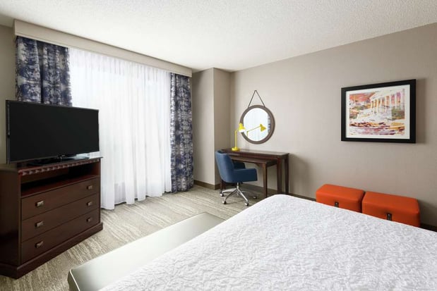 Images Hampton Inn & Suites National Harbor/Alexandria Area