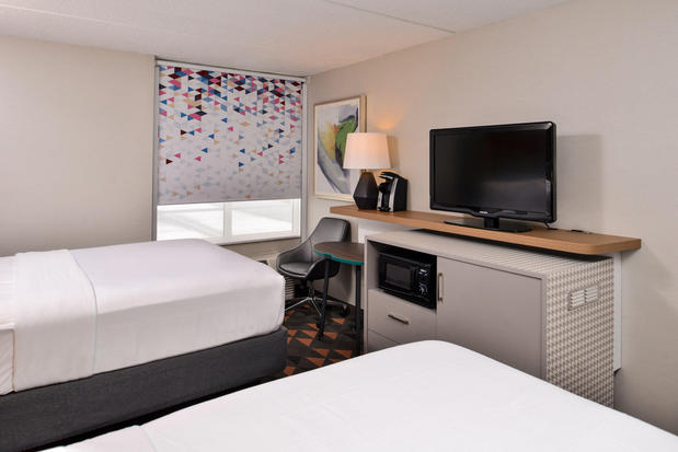 Images Holiday Inn & Suites Rochester - Marketplace, an IHG Hotel