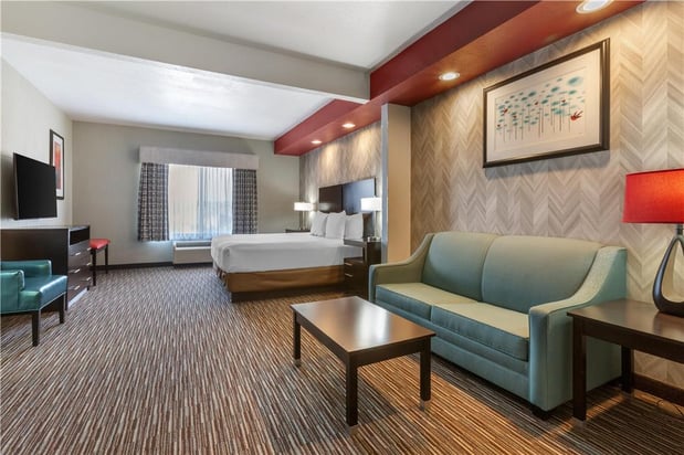 Images Best Western Plus Gallup Inn & Suites