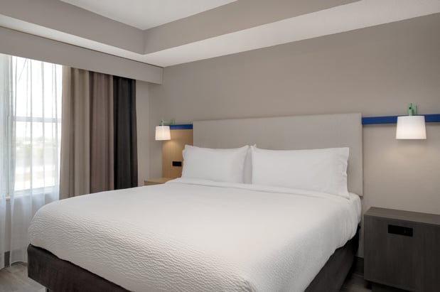 Images Garner Hotel Evansville East by IHG