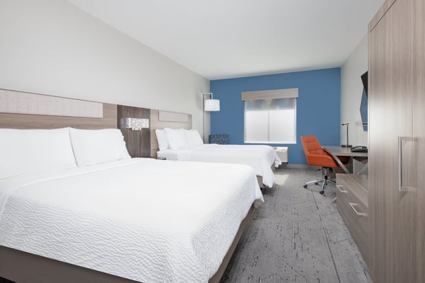 Images Holiday Inn Express & Suites Dallas W - I-30 Cockrell Hill by IHG