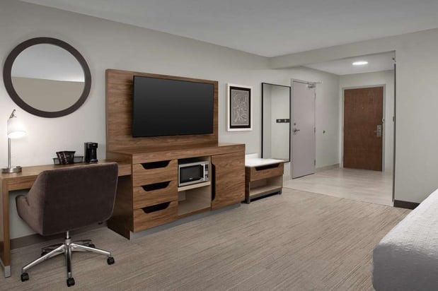 Images Hampton Inn & Suites Paso Robles