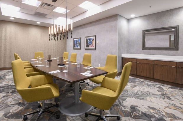 Images Hilton Garden Inn Cincinnati Midtown