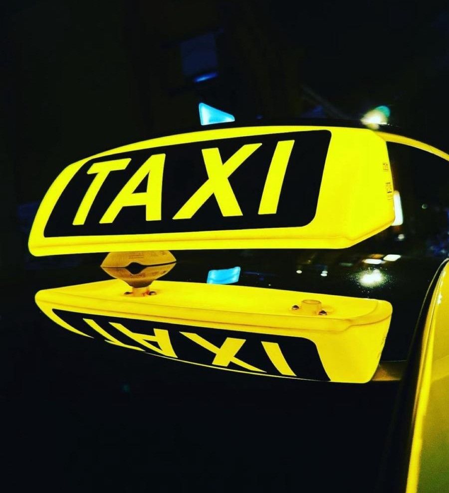 Taxi Tesla Stuttgart || Taxiunternehmen Gökhan Özmen | Whatsapp 7/24, Augsburger Straße 637 in Stuttgart