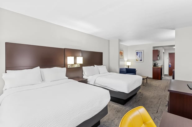 Images Holiday Inn Express & Suites Charleston NW - Cross Lanes by IHG
