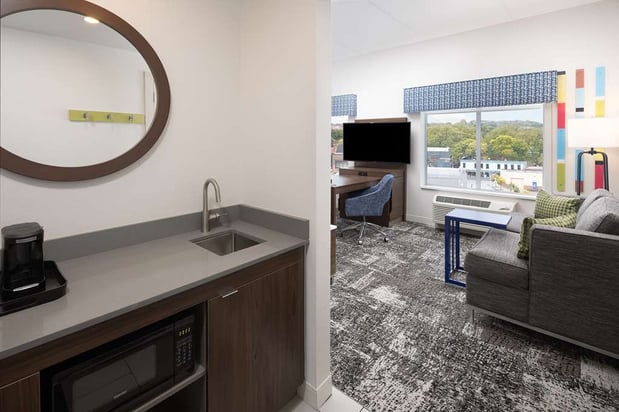 Images Hampton Inn & Suites Rochester Downtown