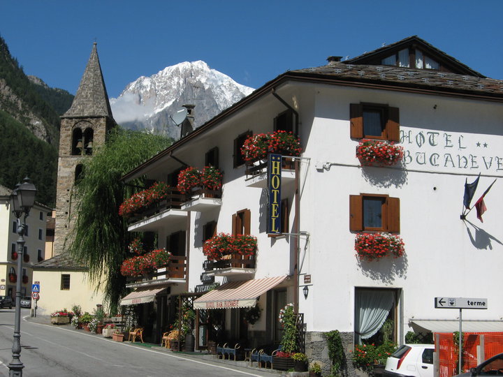 Images Hotel Bucaneve