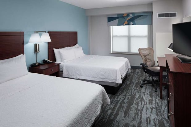 Images Hampton Inn & Suites Oklahoma City-Bricktown